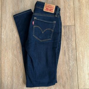 LEVI skinny jeans
